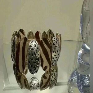 💟💎Women’s Vintage metal & glass bracelet